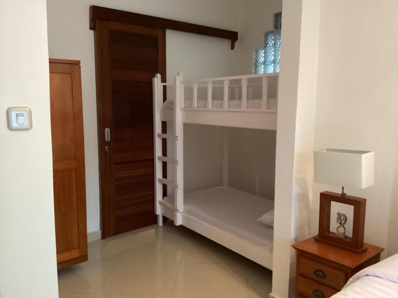 Puri Oka Beach Bungalows Candidasa Eksteriør billede