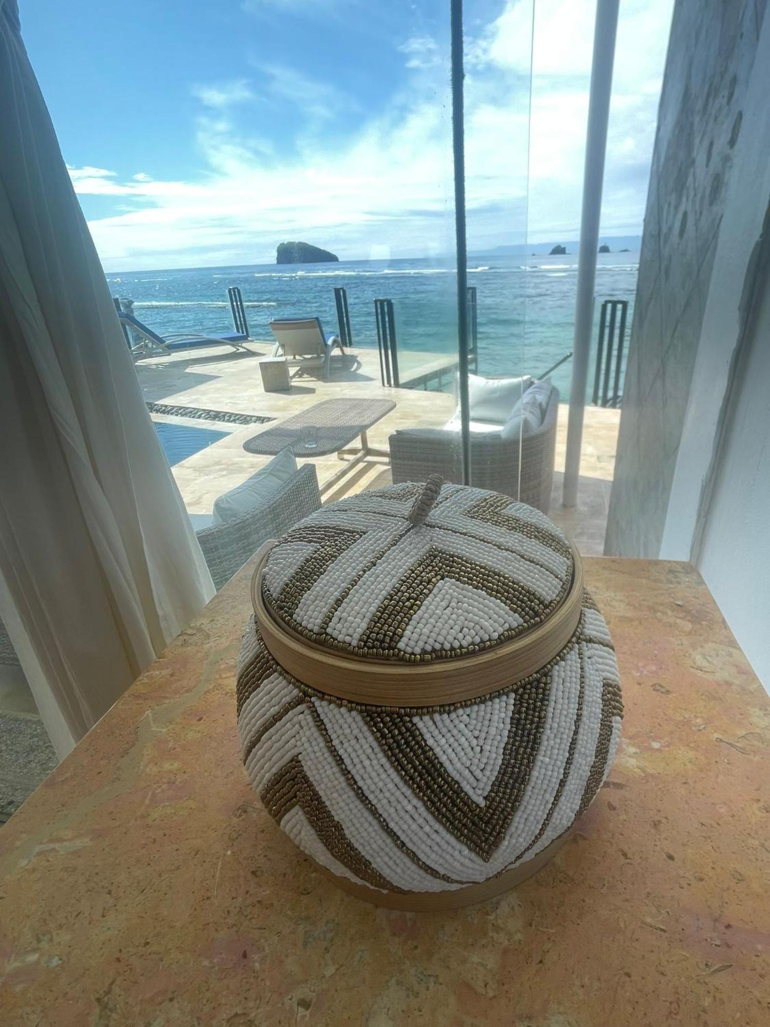 Puri Oka Beach Bungalows Candidasa Eksteriør billede